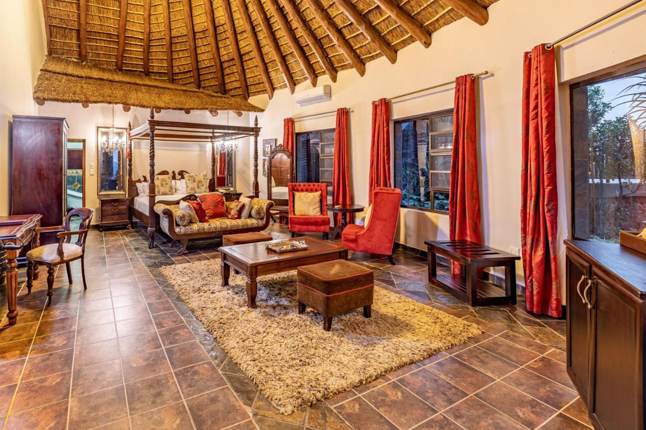 Zulu Nyala Game Lodge Hluhluwe Exterior foto